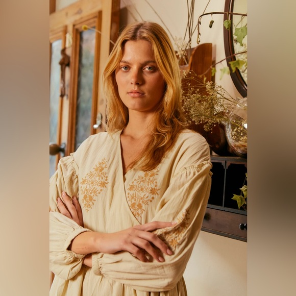 Meadows Kobus Wrap Dress in Ecru - Picture 2 of 11